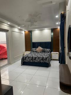 Pent house with pool in north nazmabad block M - Karatschi - 5