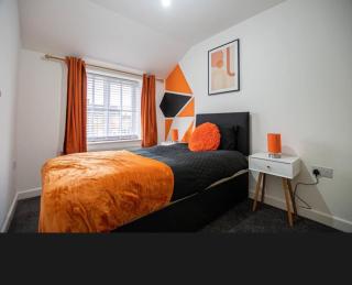 Durham Delightful 5-Bed House Retreat - Durham - 3