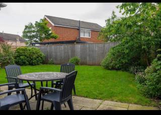 Durham Delightful 5-Bed House Retreat - Durham - 9
