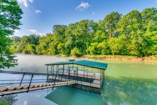 Deck and Gas Grill Riverfront Home in Heber Springs - Heber Springs - 0