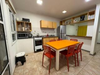 Casa con Garage Puerto Iguazú, zona residencial - Puerto Iguazú - 5