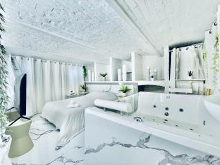 9 Mykonos , Spa Balnéothérapie - espace aménagé privatif avec Lit Double - 4