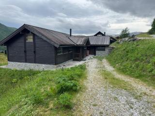 Cozy and family-friendly mountain cabin - Vossevangen - 9