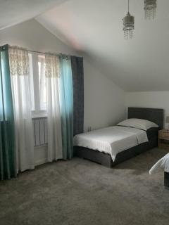 Charming home near old town - Košice - 9