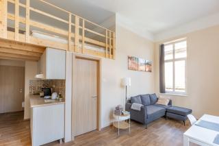 Central Mezzanine apartments with AC at Keleti Railways long-term - 1
