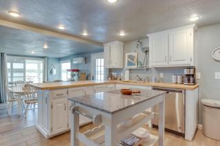 Porch and Deck Cliff View Haven Rocky Mount Gem - 1