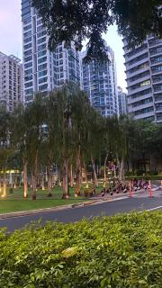 2BR Condominium in BGC Near St Luke Fort Bonifacio - Manila - 4