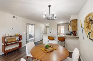 Relax in Style at Silver Linings, 2BR 2BA Pointe Royale Retreat in Branson - Branson - 6