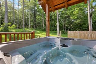 Peek A Boo Cabins: Cozy Cabin - 8