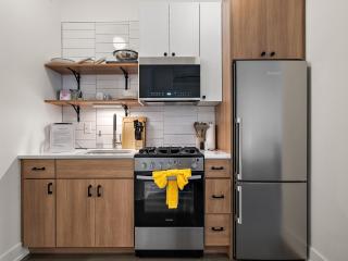 CozySuites NLG - Modern studio condo #20 - 4