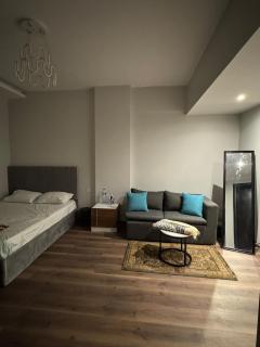 Zayed Rooftop Stay Near Arkan and Park Street - Sheikh Zayed - 7
