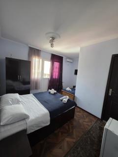 Sunny Beach Hotel - Kobuleti - 3