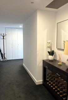 506 PROMENADE TOWERS 2 Bedroom Apartment with City Views on the Geelong Waterfront - Geelong - 1