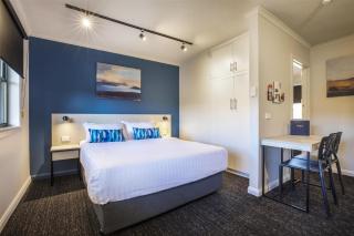 Nightcap at Riverside Hotel - Launceston - 7