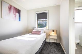 Nightcap at Riverside Hotel - Launceston - 2