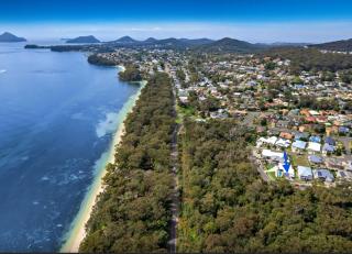 The Lookout - Corlette - 9