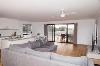 Long Island Retreat - Rosella - Murray Bridge - 8