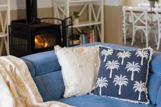 The Lake House - Waterfront Haven with Granny Flat - Karraganbah - 1