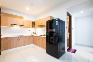 2br-yellowish-saigon royal-Hana apartment - Ho Chi Minh - 6