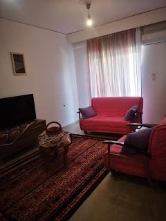 Spacious Family-Friendly 2BR Flat Near City Center - Alexandroúpolis - 0