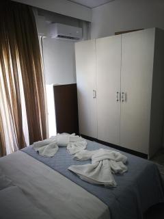 Spacious Family-Friendly 2BR Flat Near City Center - Alexandroúpolis - 6