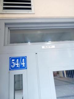 CENTRAL apartment - Podgorica - 8