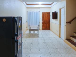 RedDoorz at Yssa Ademar near Robinsons Jaro - Città di Iloilo - 8