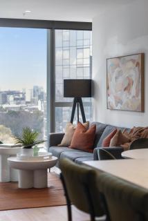 Executive Suite, Study, Pool, Gym, Sauna, Steam, Westside Place - Melbourne - 4