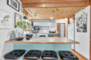 CHALET MOMA Port Elliot - BYO Linen - for lovers of different - Port Elliot - 5
