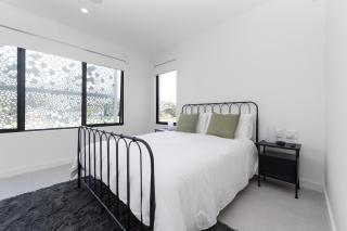 Mangini Apartments - Unit 2 - Perth - 1
