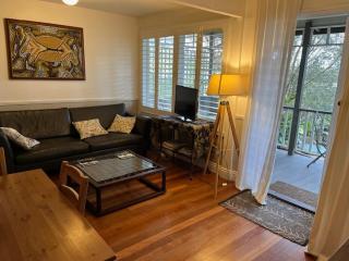 Wenlock - Sydney - 3