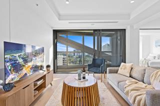 LUXURY Units at the Jewel Residences - Q Stay - Gold Coast - 6