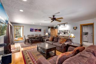 Sundown Lodge home - Stateline - 8