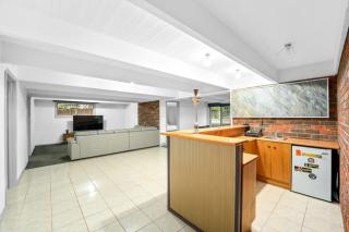 Perfect Family Getaway in Cranbourne South - Devon Meadows - 3