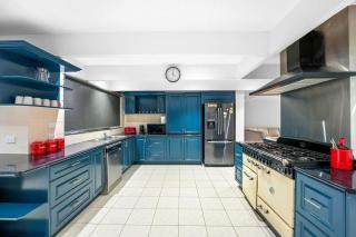 Perfect Family Getaway in Cranbourne South - Devon Meadows - 2