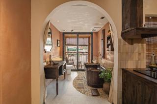 Hanoi Luxe Retreat With Private Kitchen, Elevator - Hanoi - 9