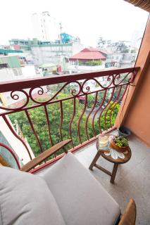 Hanoi Luxe Retreat With Private Kitchen, Elevator - Hanoi - 5