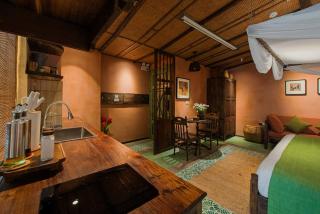 Hanoi Luxe Retreat With Private Kitchen, Elevator - Hanoi - 2