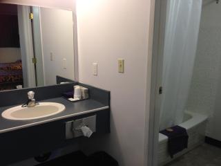 Plains Motor Inn - Stettler - 7
