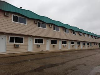 Plains Motor Inn - Stettler - 7