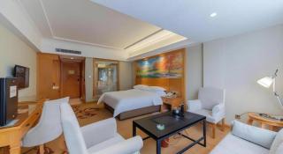 Vienna Hotel Guangdong Shaoguan Renhua Danxiashan County Center - Shaoguan - 2