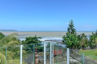 Urbanview Karapyak Glamping Lodges - 4