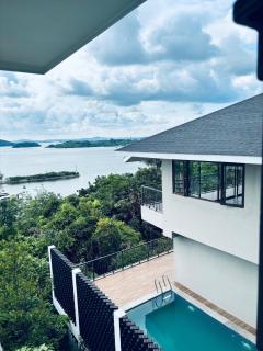 The Riahi Residences Nirup Island - Belakangpadang - 6