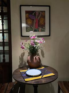 Central Haven 1BR With Projector, Wifi, Tub - Hanoi - 9