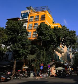 Central Haven 1BR With Projector, Wifi, Tub - Hanoi - 1