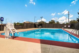 Americas Best Value Inn Alliance - Alliance - 6