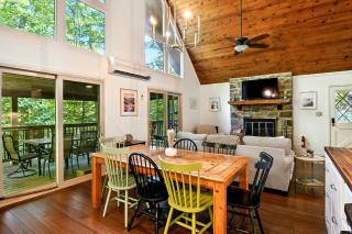 4BR Hawk Ridge Cabin Game Room & Porch - Powderhorn Mountain - 3