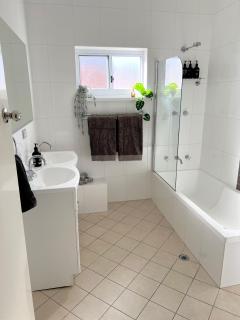 Oceanview escape in beachside Glenelg - Glenelg - 5