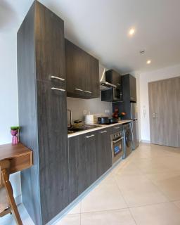 Cozy Studio Apt at Loxwood House - Accra - 7