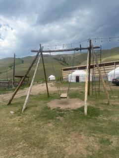 Lyazzat Yurta - Kurmenty - 7